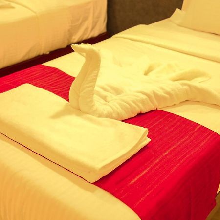 Hotel Sera Grand Ченнаї Екстер'єр фото