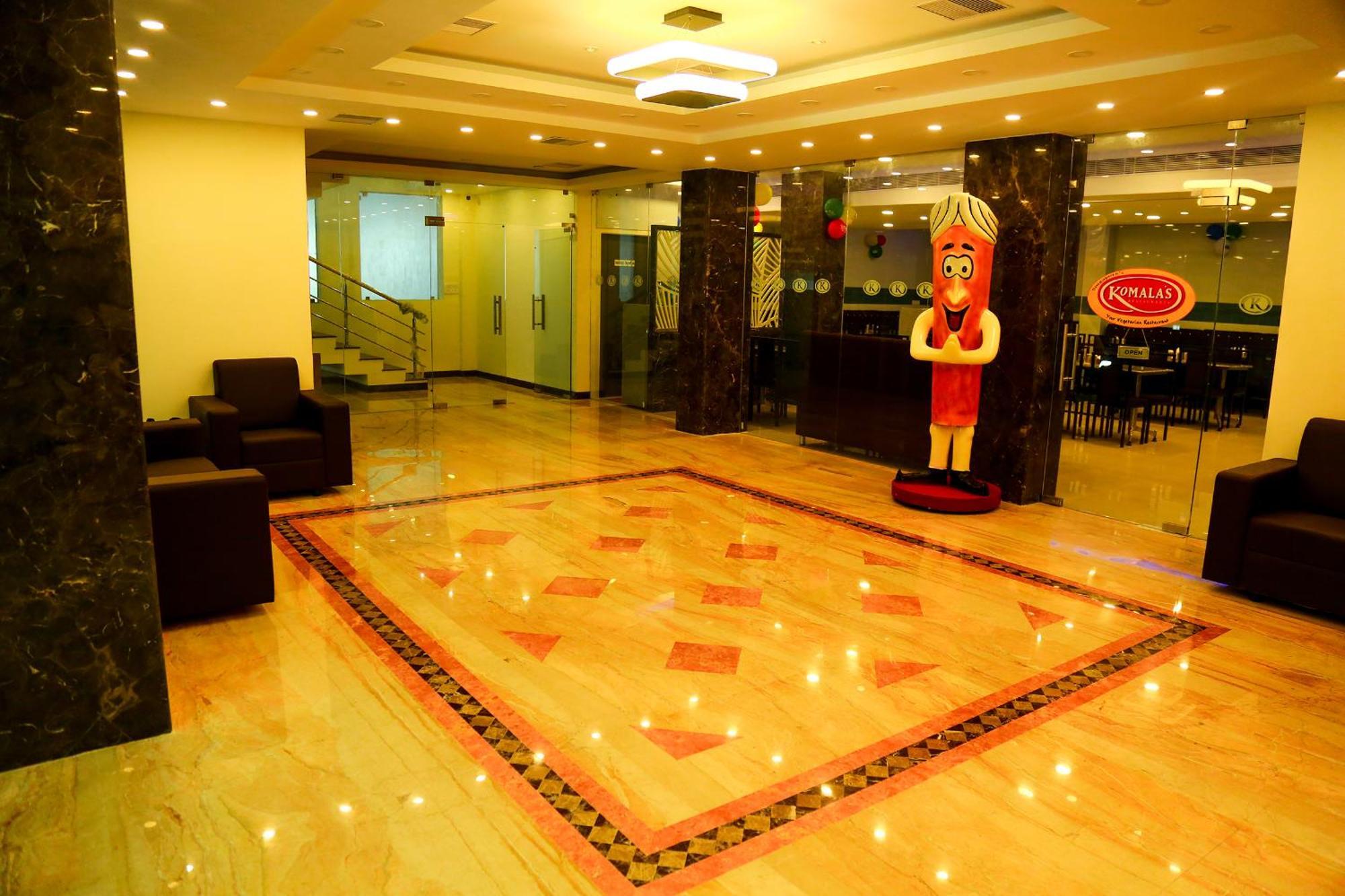 Hotel Sera Grand Ченнаї Екстер'єр фото